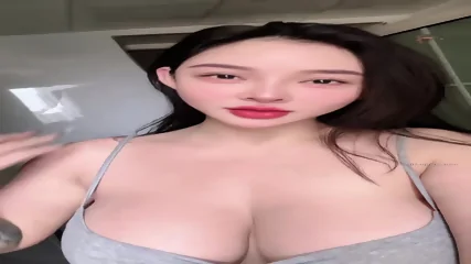 hot beautifull girl - Vidéo premium HD - Amateur | Jeux de Rue
