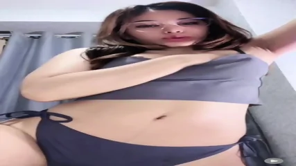 Slim Teen Webcam Masturbation 23 - Vidéo premium HD - Amateur | Jeux de Rue