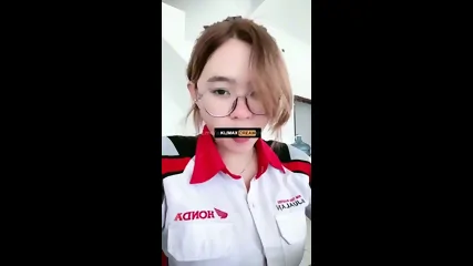 Indri sales Honda yang pernah viral