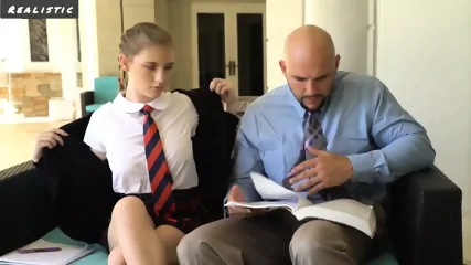 Naughty School Girl Cant Concentrate On Studying Today She Wants Fucking - Video Porno Gratuite HD | Jeux de Rue