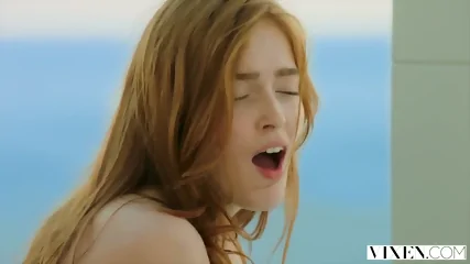 VIXEN The Most Beautiful Red Head You Have Ever Seen Jia Lissa - Vidéo premium HD - Teen | Jeux de Rue