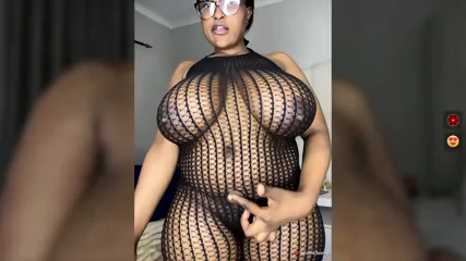 Bustygoddess32 Cam - Video Porno Gratuite HD | Jeux de Rue