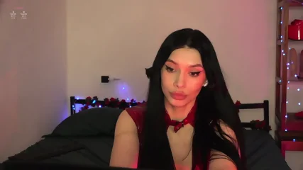 Latina Girl Showing Her Body - Video Porno Gratuite HD | Jeux de Rue