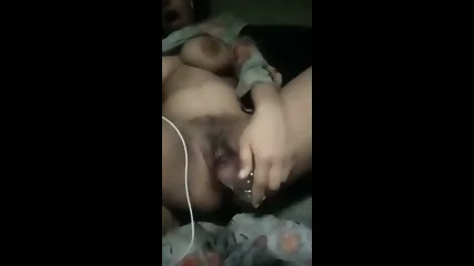 Bangladeshi Horny Teen Masturbates With Bottle - Video Porno Gratuite HD | Jeux de Rue
