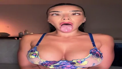 Krissis May 26 2026 - Video Porno Gratuite HD | Jeux de Rue