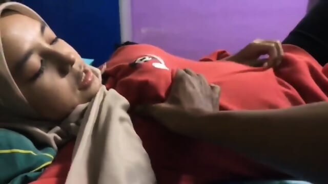 Awek Tudung Kena Ramas - Video Porno Gratuite HD | Jeux de Rue