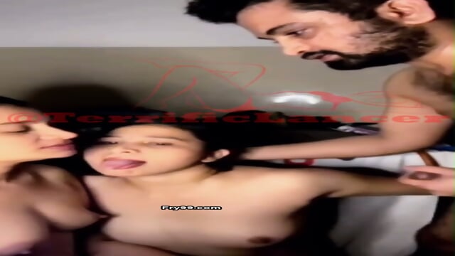 Desi boy's girl's group fucking - Videos Film X Massage Gratuit Gratuites HD | Jeux de Rue