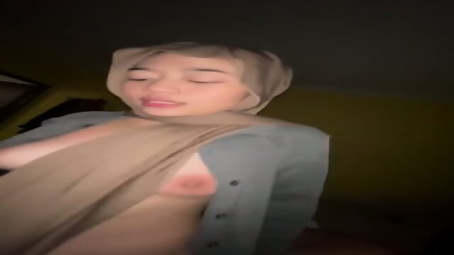 Inara Rusli Dan Insanul Fahmi Yang Lagi Viral Full Di - Porno Amateur - Videos Gratuites en Streaming HD | Jeux de Rue