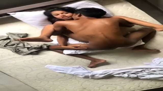 Valentines Day Lankan Couple 18min Hard Fucking Intimacy - Porno Amateur - Videos Gratuites en Streaming HD | Jeux de Rue