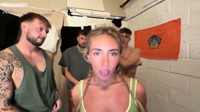 She Looks Like A Terminator, But Everybody Love Her - Porno Amateur - Videos Gratuites en Streaming HD | Jeux de Rue
